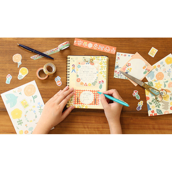 Furukawa Shiko My Perfect Day Memo Pad: 4 Design Flowers